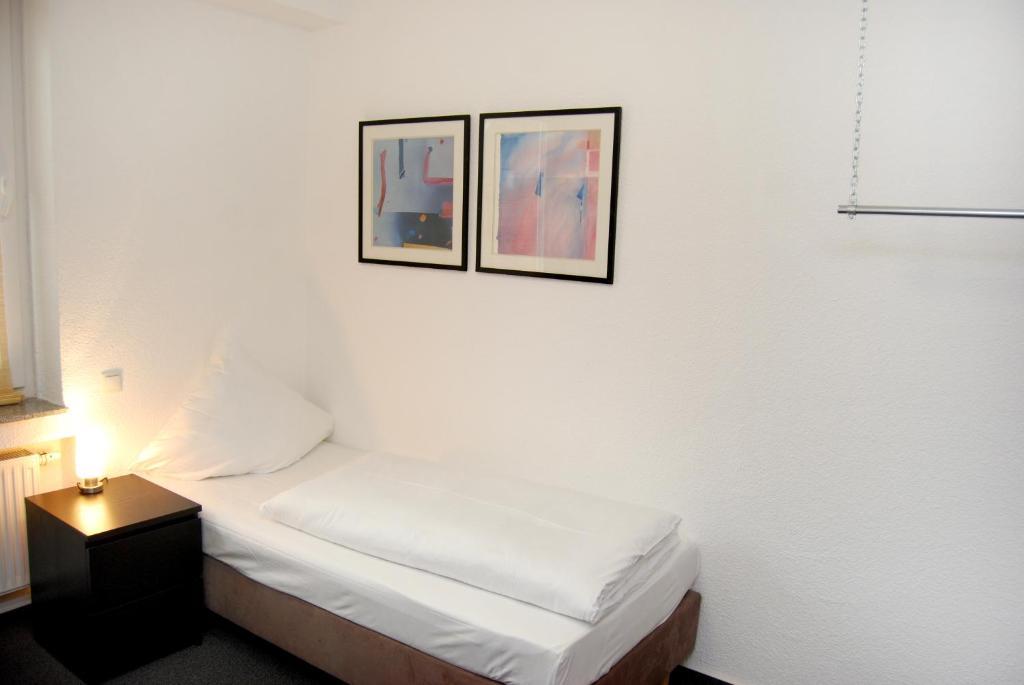 Hotel Rheinischer Hof Erkrath Room photo